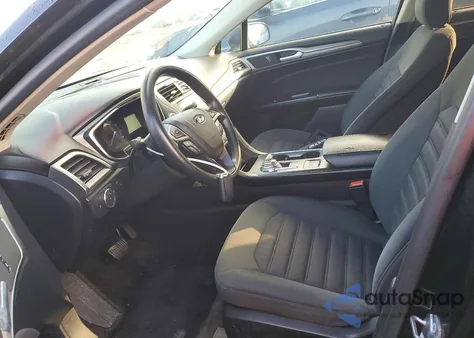 2017 Ford Fusion Se z USA, uszkodzony, nr VIN 3FA6P0HD8HR277459